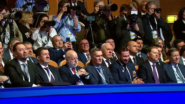 Zelensky acusa Rússia de rejeitar trégua com novos ataques à Ucrânia