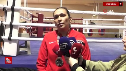 Dünya üçüncüsü olan milli boksör Elif Güneri'den lobi sitemi