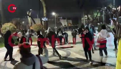 Bozdoğan Kemeri'nden Taksim'e yürümek isteyenlere müdahale