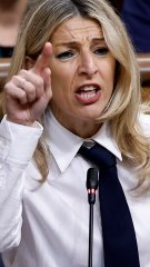 Yolanda Díaz a Feijóo: "O deja caer a Mazón, o el que va a caer es usted"