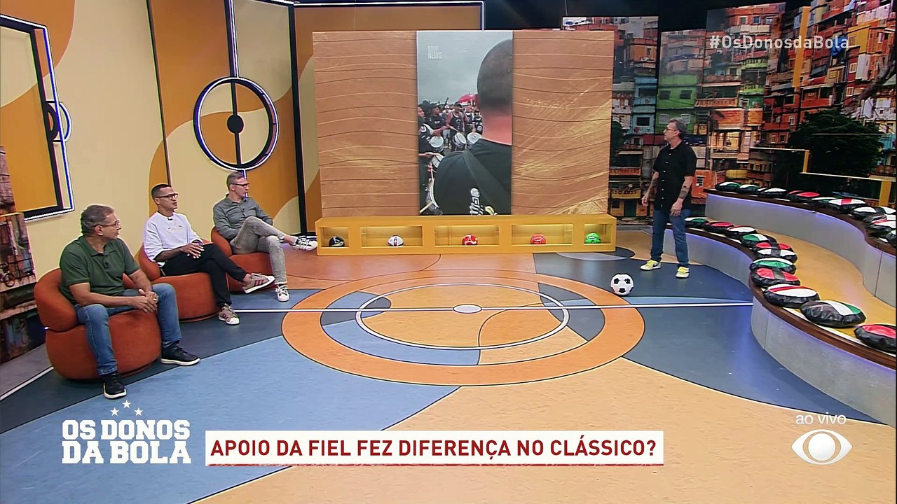 'Impressionante', diz Neto sobre apoio da Fiel antes de Palmeiras 0x1 Corinthians