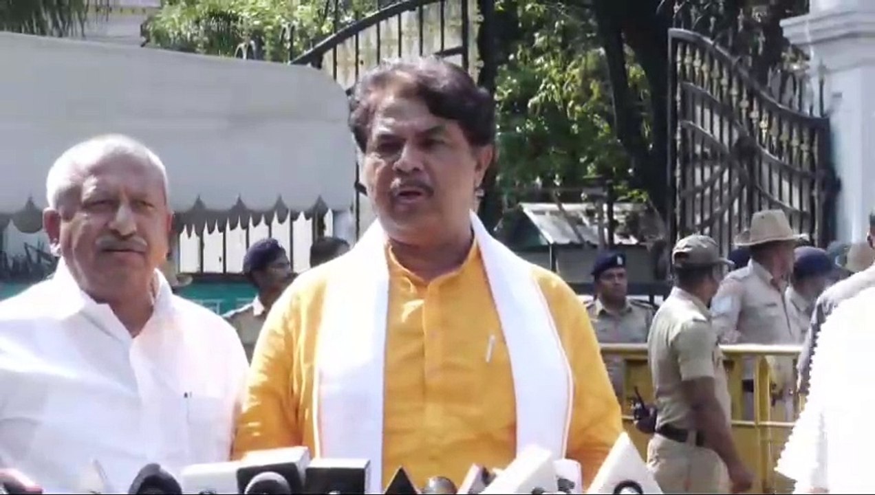 ಕಾಂಗ್ರೆಸ್ ಗೆ ಸರಿಯಾಗಿ ಬುದ್ಧಿ ಕಲಿಸಬೇಕು: ಆರ್ ಅಶೋಕ್