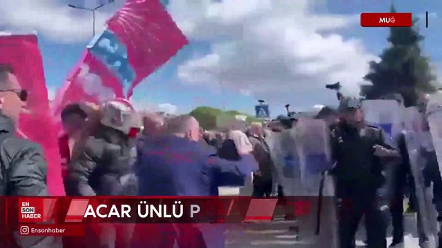 Marmaris Belediye Başkanı Acar Ünlü'den polise saldırı