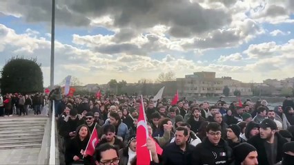 İstanbullular Saraçhane'ye yürüyor