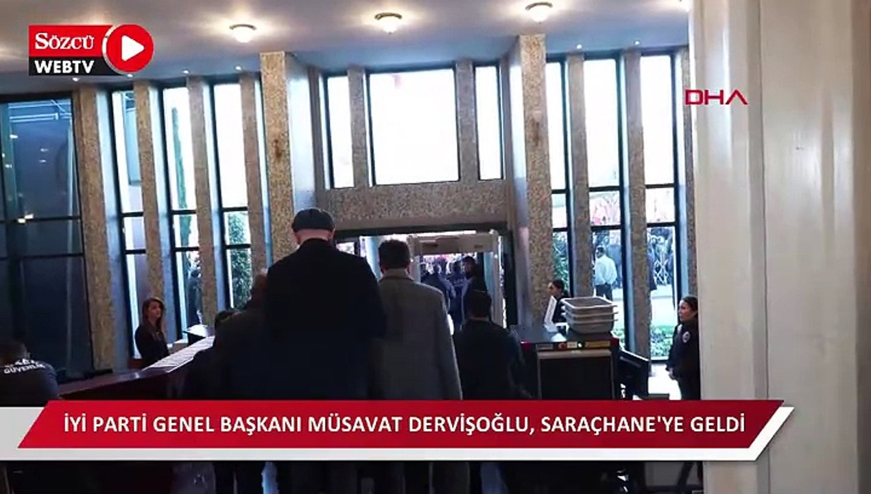 İYİ Parti Genel Başkanı Müsavat Dervişoğlu, CHP'ye destek için Saraçhane'de