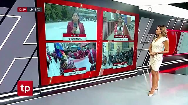 Al menos 26 puntos de bloqueo de transportistas, marcha de Ponchos Rojos y protestas de sectores colapsan a La Paz y El Alto