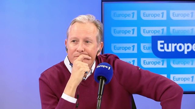 Retraites : le Parti socialiste menace Bayrou d'une censure et en même temps attend l'issue du conclave.