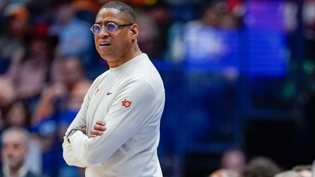 Longhorns COach Rodney Terry Has Some Venue Insights