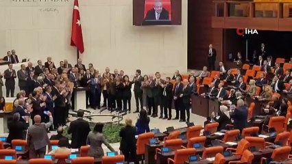 TBMM'de CHP'li Milletvekillerinden İmamoğlu Protestosu