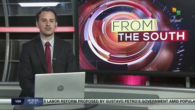 President Diaz-Canel visits teleSUR's stand at the Colloquium “Patria”