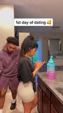 Couples when they start dating.. 😭💀 #shorts