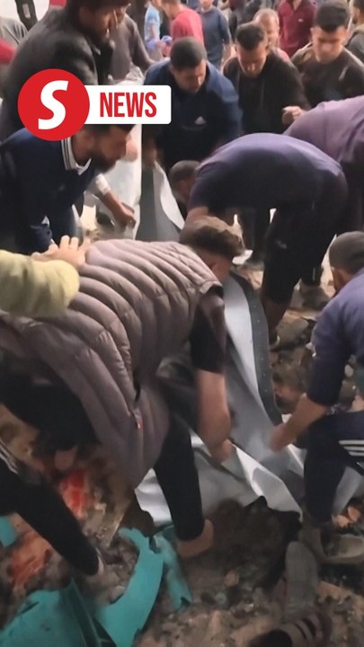At least 14 killed in Israeli airstrike where mourning family gathered in Beit Lahiya