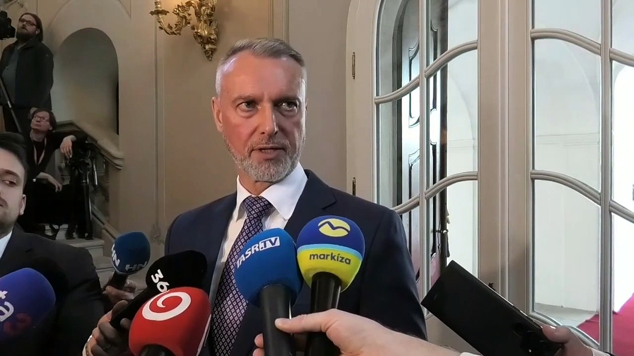 ZÁZNAM: Migaľ a Šalitroš budú pri veciach mimo PVV prezentovať svoje autonómne postoje