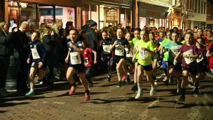 Juniors set off on Chichester Corporate Challenge race