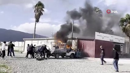 Hatay’da dram! Yaşlı adam ekmek teknesi için böyle mücadele etti