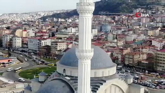 İnşaatı tam 7 yıldır sürüyor... Bölgenin en büyüğü olacaktı ama...