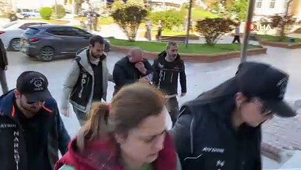 Aydın’da ’yeşil reçete’ operasyonunda gözaltına alınan şüpheliler adliyeye sevk edildi