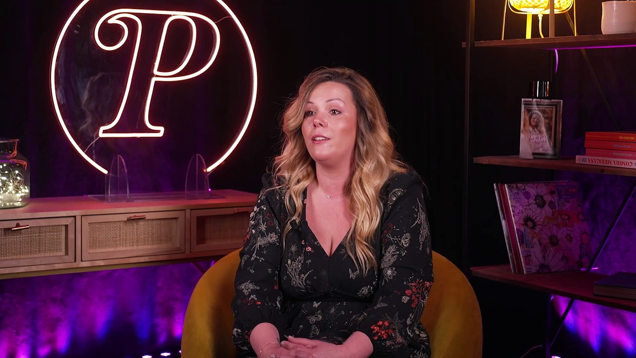 Alice de "Mariés au premier regard" se confie dans "En privé avec", pour "Purepeople"