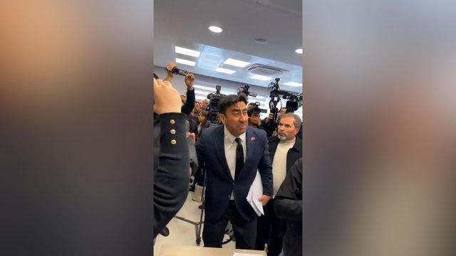 İktidara yakın sendikada olaylı kongre! “Bun bunu hak etmedim” diyerek gözyaşı döktü