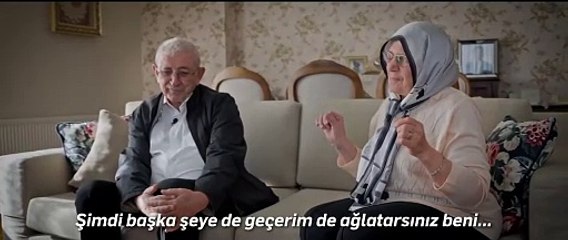 İmamoğlu'nun annesi Hava İmamoğlu, oğulunun mesajına gözyaşlarıyla yanıt verdi