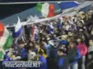 Hinchada de Vélez en Victoria (cancha de Tigre)