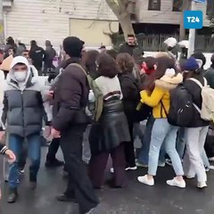 İstanbul'da polis öğrencilere müdahale etti
