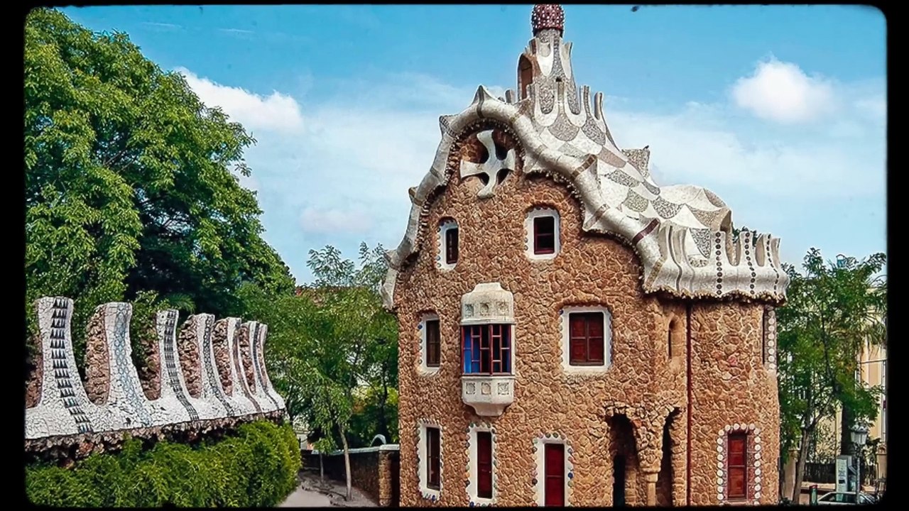 How to Travel Barcelona