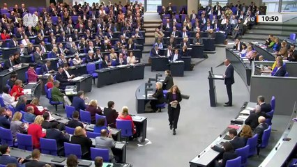 Alemania reforma la Constitución para rearmarse frente a la amenaza de Putin