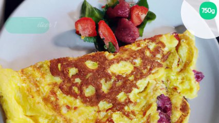 Omelette aux fraises maison