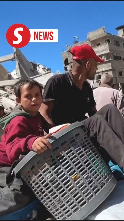 Gazans on the move again after Israel-Hamas war resumes