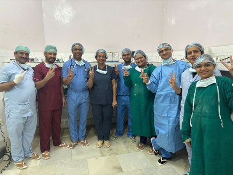 मिला 'मां' का आशीर्वाद: जिले में कॉक्लियर इंप्लांट की पहली सफल सर्जरी