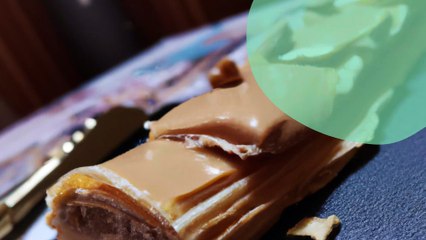 Bûche au praliné feuilleté