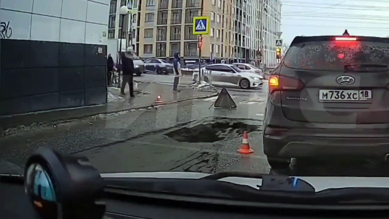 Attention aux nids de poules... très gros les nids