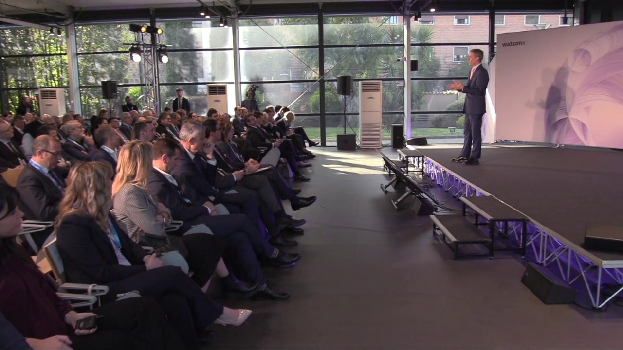 Il tour IBM AI experience riparte da Roma