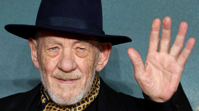 Fou Mais Vrai : Gandalf possède un anneau de pouvoir !