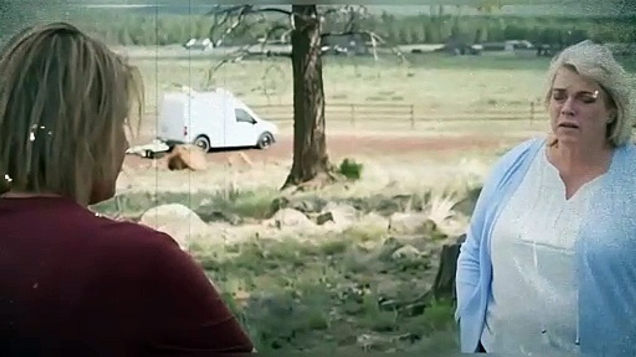 SISTER WIVES Is Back! Kody Brown Flips Out Over Robyn