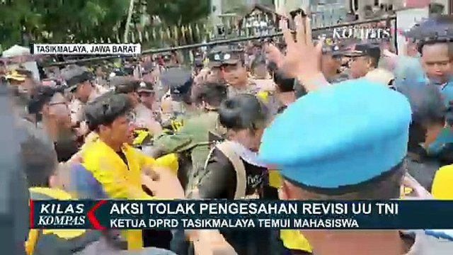 Ketua DPRD Tasikmalaya Temui Mahasiswa yang Tolak Pengesahan Revisi UU TNI