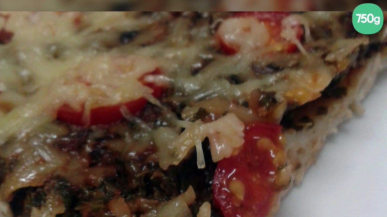 Pizza épinards et tomates cerises