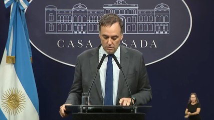 Adorni condecoró a las fuerzas represivas de Bullrich