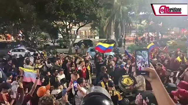 ¡GLORIA AL BRAVO PUEBLO, EN QUITO!
