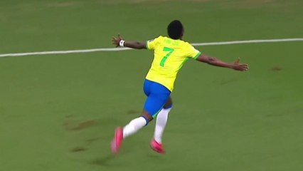 Le but exceptionnel de Vinicius Jr - Foot - Qualif CM 2026