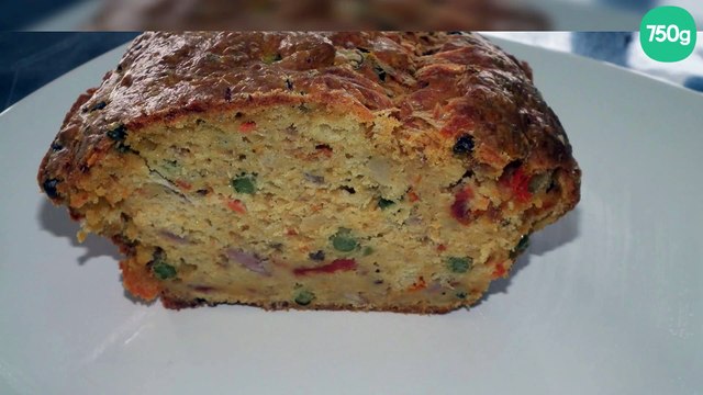 Cake aux légumes et jambon et tomates séchées