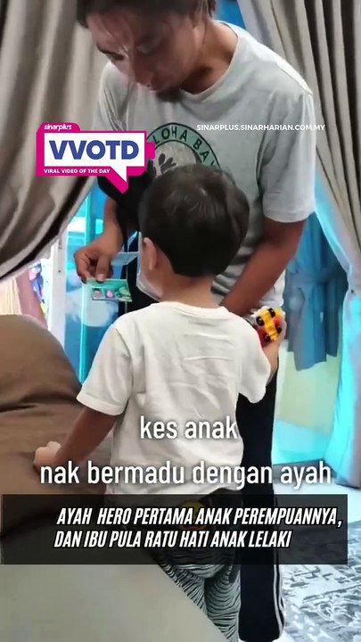 Betullah orang kata, cinta pertama anak perempuan adalah ayahnya, manakala cinta pertama anak lelaki adalah ibunya.