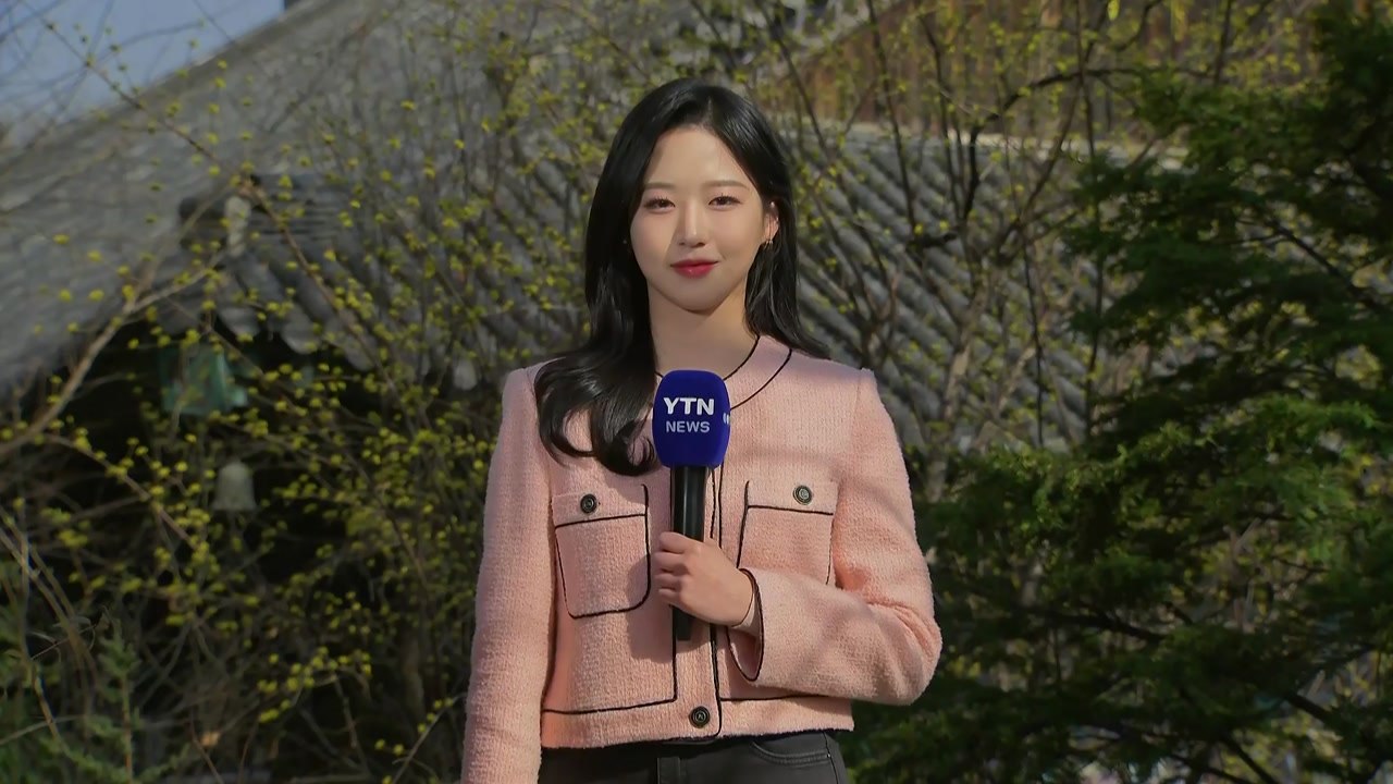 [날씨] 도심 사찰에 찾아온 봄...주말에도 초미세먼지 기승 / YTN