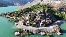 Baraj suyu 60 metre çekildi, su altında kalan 7 köy ortaya çıktı