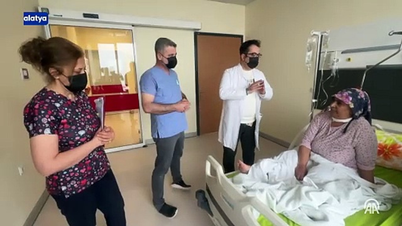 Anemi hastası kadın, 94 yaşındaki ablasından alınan kök hücreyle sağlığına kavuştu