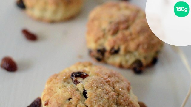 Scones aux raisins secs