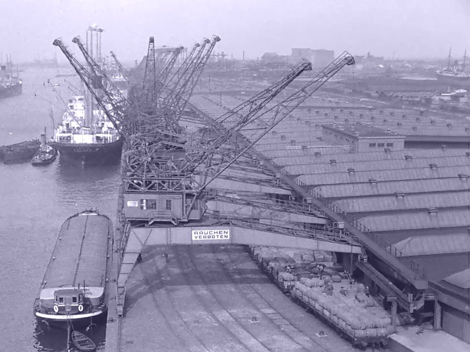 Dienst am Gut - Ein Film über die Ein und Ausfuhr mit der Reichsbahn über die deutschen Seehäfen 1935
