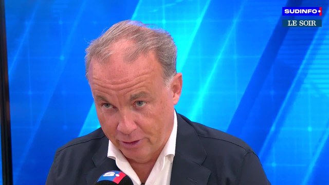 Padel : le Roi Bela, légende de la discipline, propose d'initier le Roi des Belges !