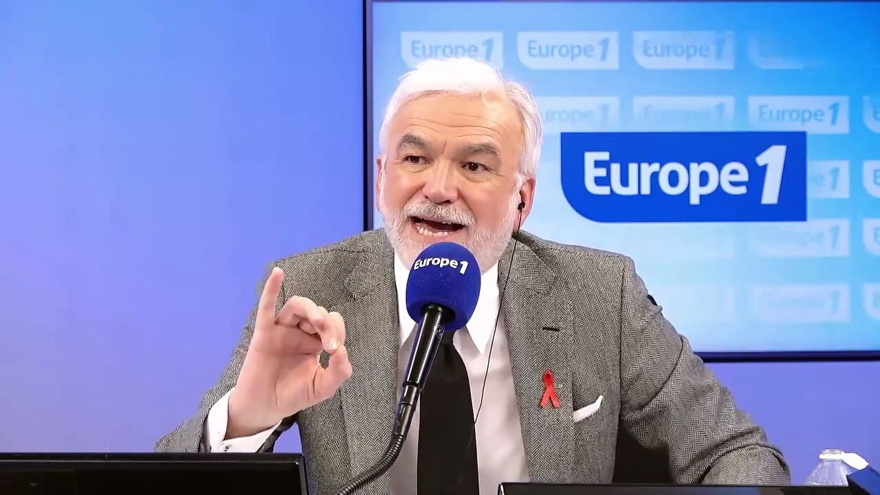 Pascal Praud et vous - «On ne parlait pas de la laïcité dans les années 1970 parce qu'elle ne posait pas de problème», affirme Pascal Praud
